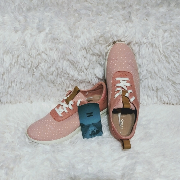 TOMS Women Cabrillo Sporty Shoes BNWT - Picture 5 of 7